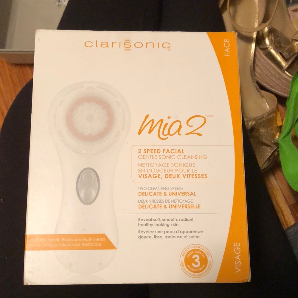 Clarisonic new in box never used